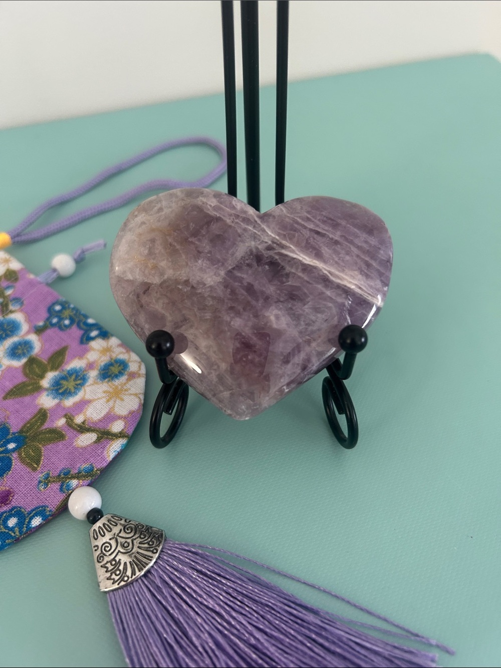 Amethyst Quartz Heart Stone 3”x 2.5” Used For Protection/Healing/Purifying New